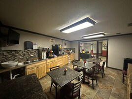 Desayuno para llevar incluido todos los días