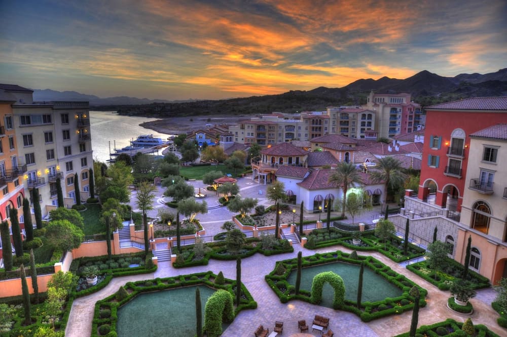 Hilton Lake Las Vegas Resort and Spa