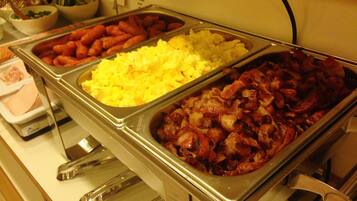 Morgenmadsbuffet hver dag (129 DKK pr. person)