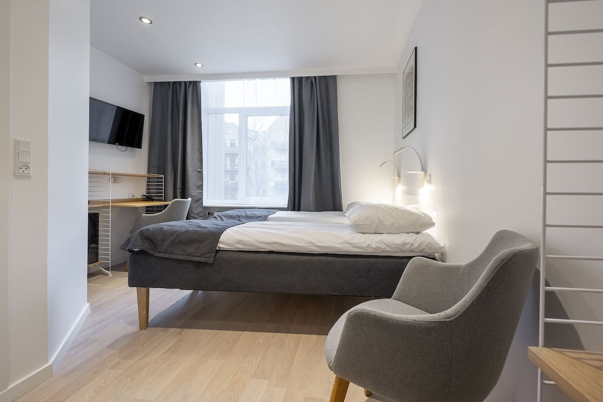 Standard Double Room, Non Smoking, Refrigerator