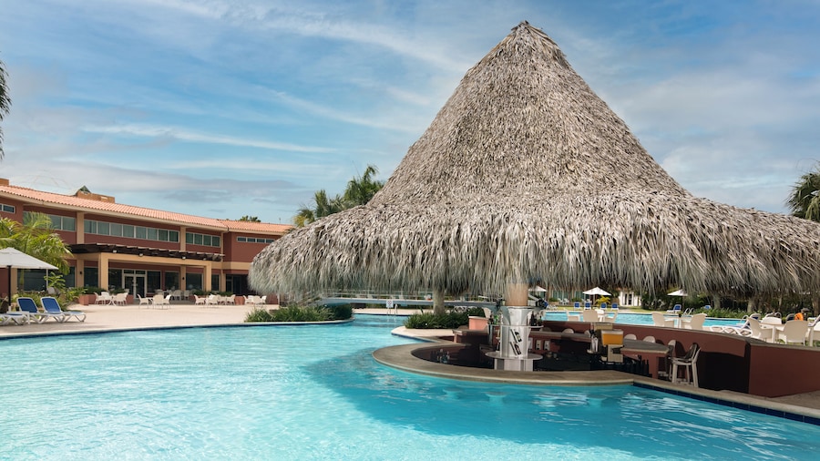 Hodelpa Garden Suites Golf & Convention Center