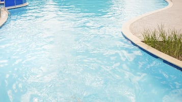 Udendørs pool