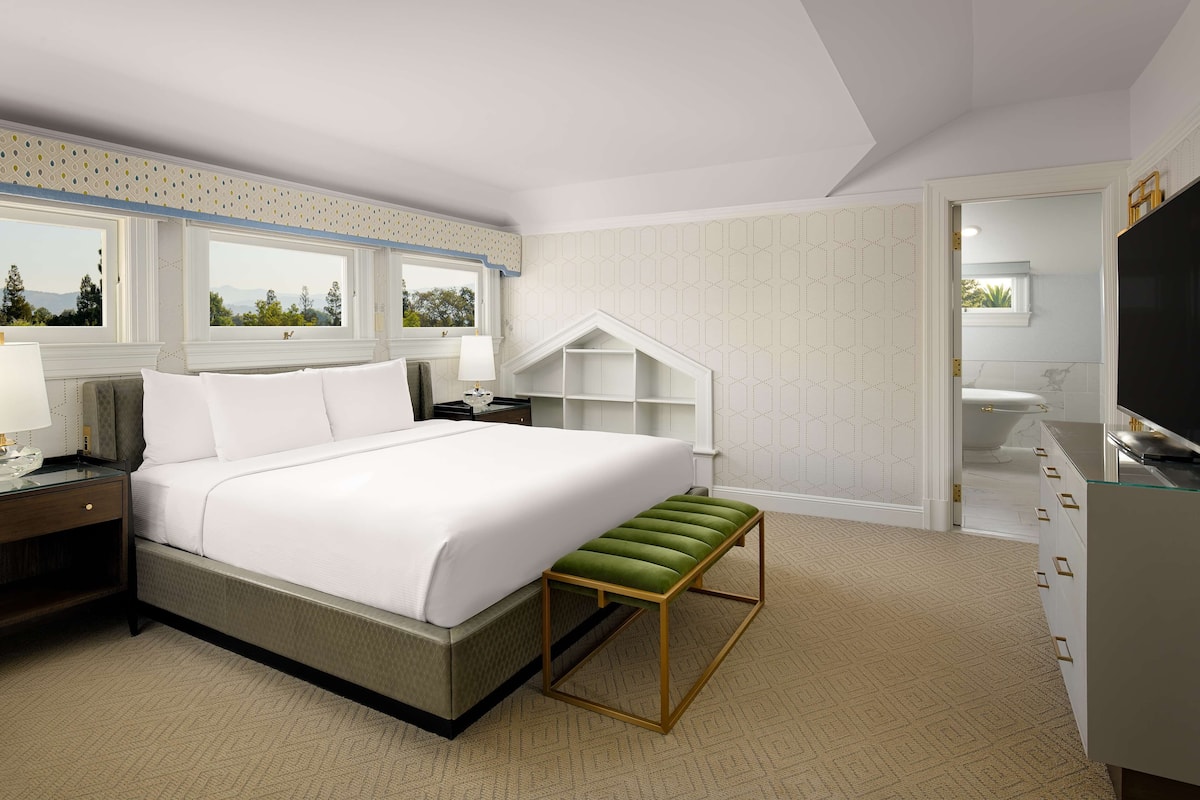 In-room safe, desk, blackout curtains, iron/ironing board