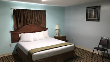 Habitación, 1 cama King size, para fumadores | Caja de seguridad en la habitación y wifi gratis