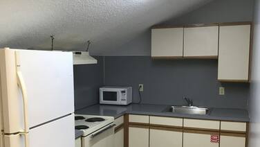 AmeriVu Inn & Suites