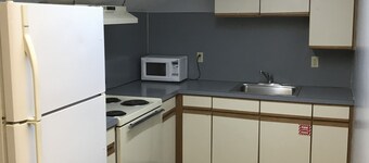 AmeriVu Inn & Suites