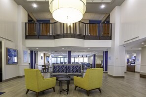 Exterior - Holiday Inn Express & Suites Jacksonville Airport by IHG (Jacksonville)