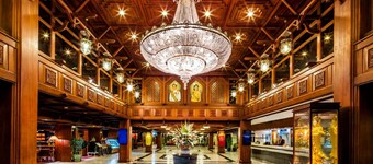 Bangkok Palace Hotel