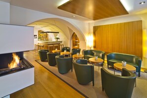 Bar (in der Unterkunft)