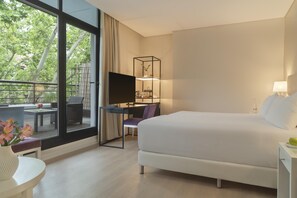 Suite, Terrace (View) | Premium bedding, down duvets, pillow-top beds, minibar