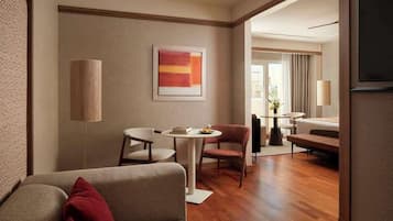 32-inch flat-screen TV with digital channels, TV