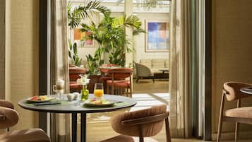 Lunch and dinner served, Mediterranean cuisine