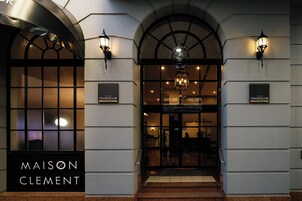 Facciata della struttura