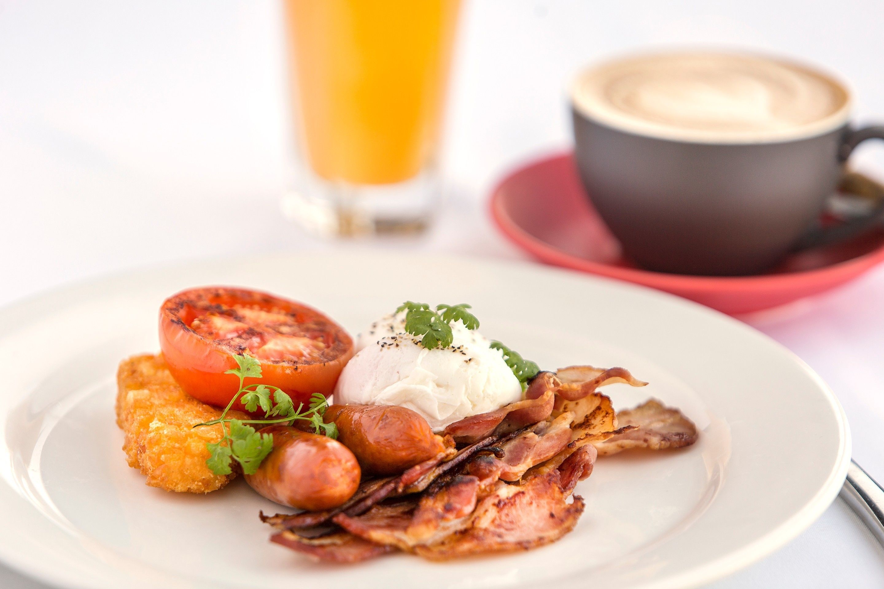 daily cooked-to-order breakfast for a fee