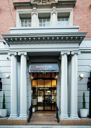 Restaurant - Chancellor on Currie (Adelaide)