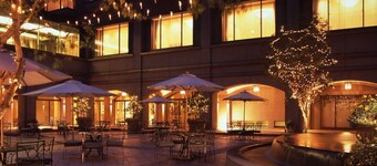 Okura Chiba Hotel