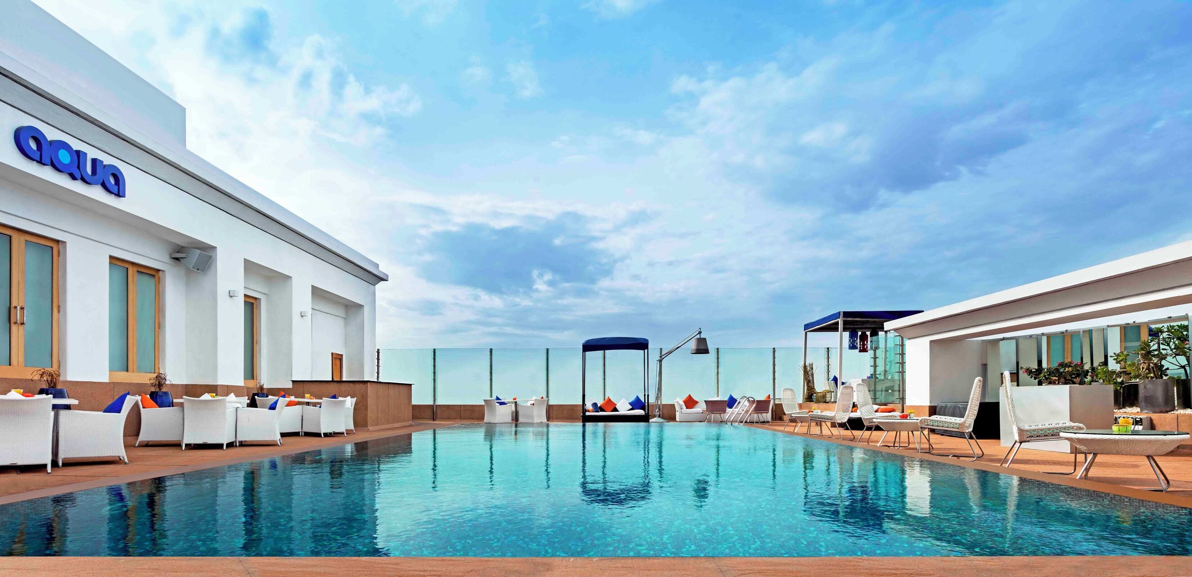 Outdoor pool, sun loungers