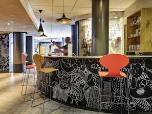 Bar (in der Unterkunft)