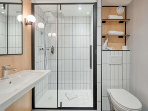 Chambre Confort Standard | Bathroom