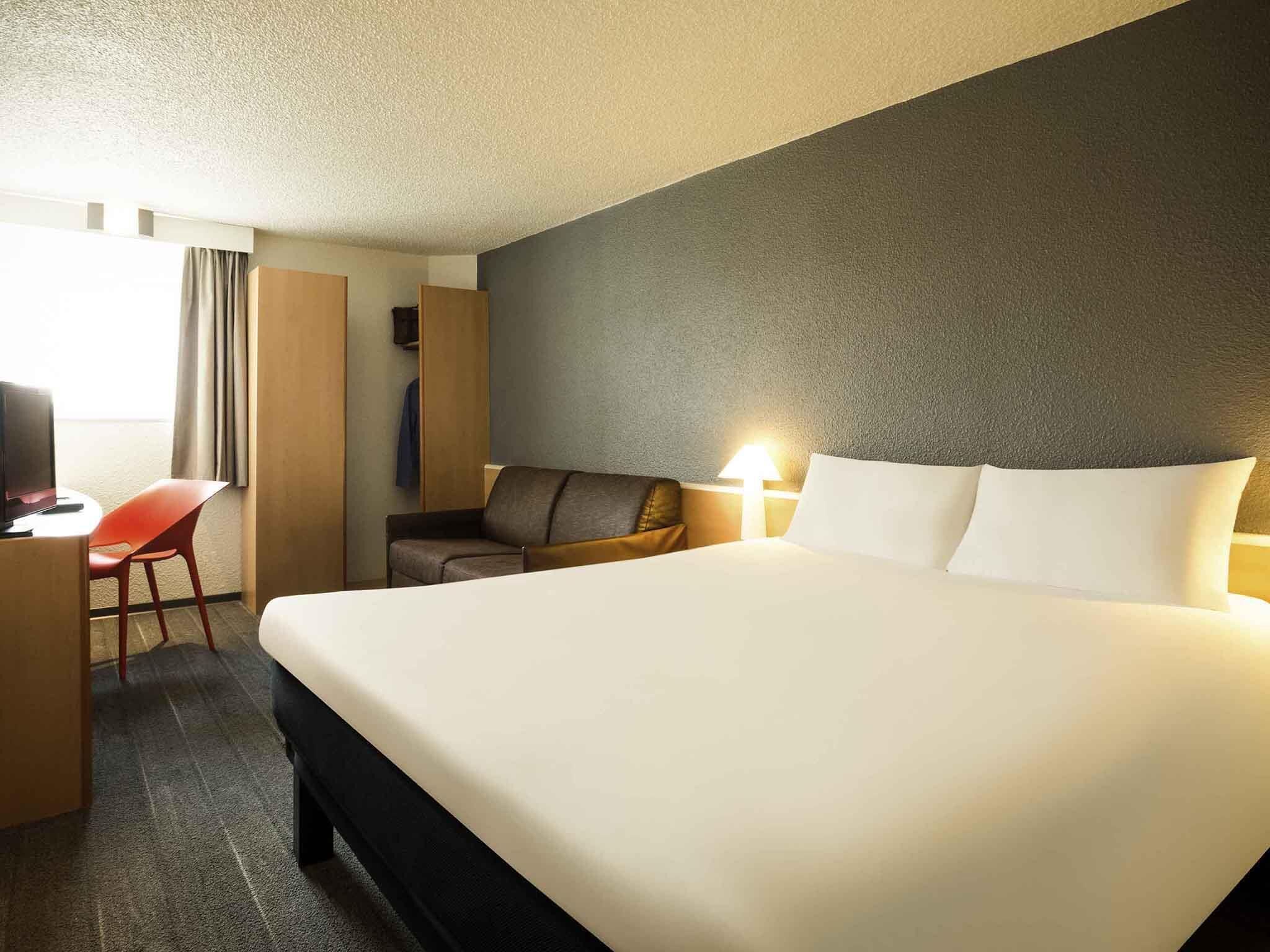 Standard Room, Multiple Beds | Premium bedding, desk, blackout drapes, soundproofing