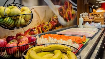 Petit déjeuner continental (53.00 BRL par personne)