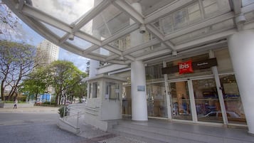 Entrada de la propiedad