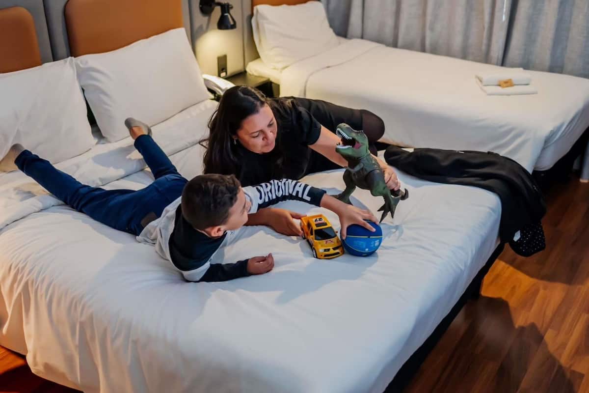 Standard Room, Multiple Beds