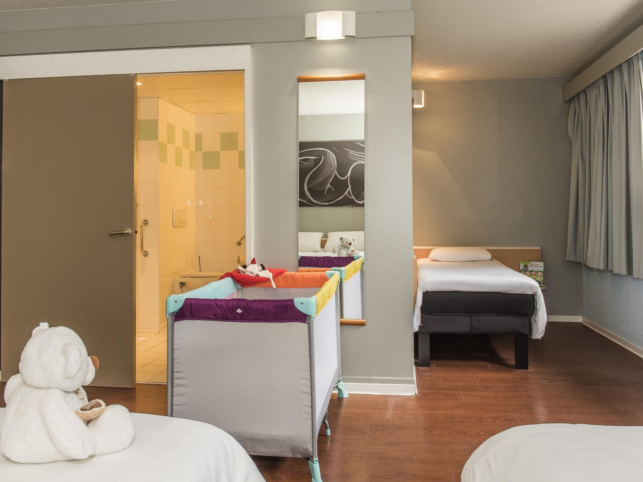Standard Room, Multiple Beds