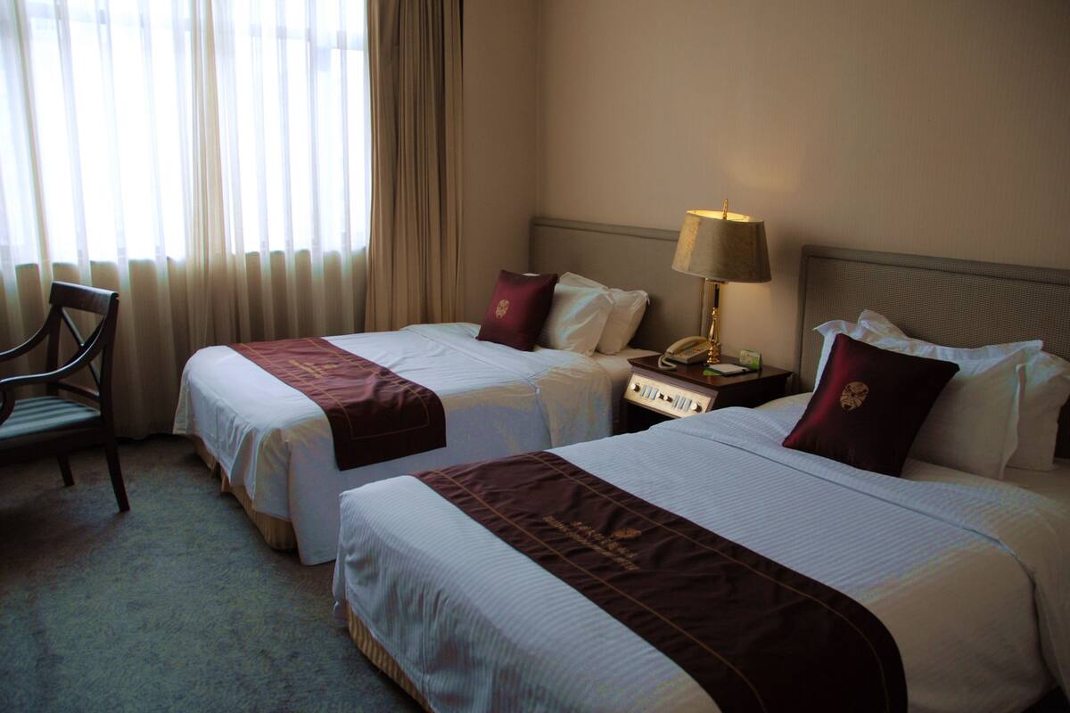 Minibar, in-room safe, desk, blackout curtains