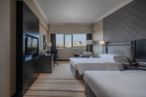 Deluxe Room | Premium bedding, down duvets, minibar, in-room safe