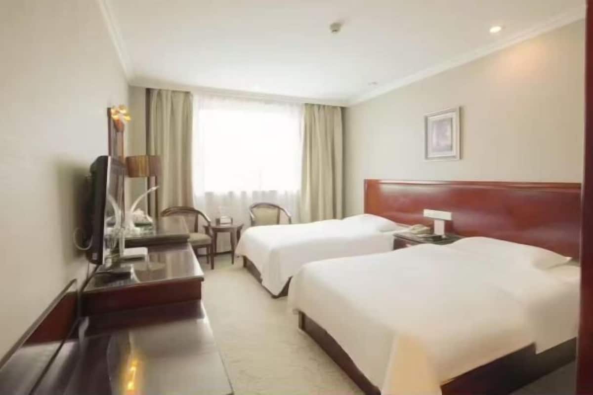 Internet, alarm clocks