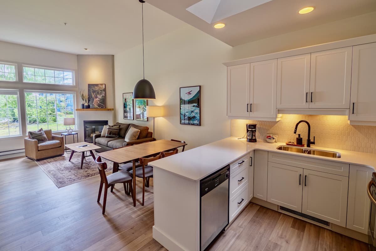 tv, fireplace, pay films