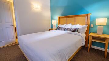 Premium bedding, iron/ironing board, free WiFi, individually decorated