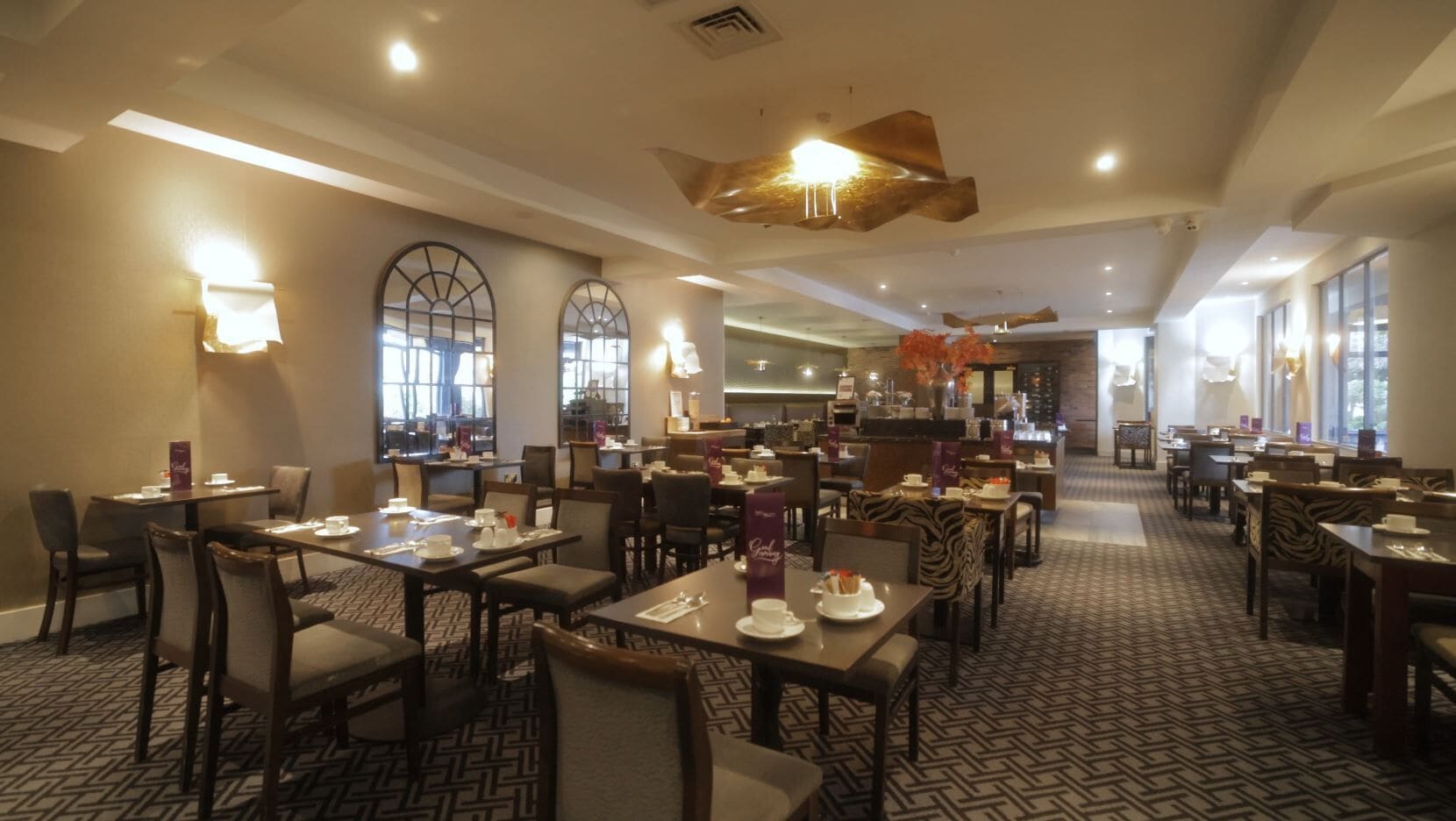 daily full breakfast (eur 15 per person)