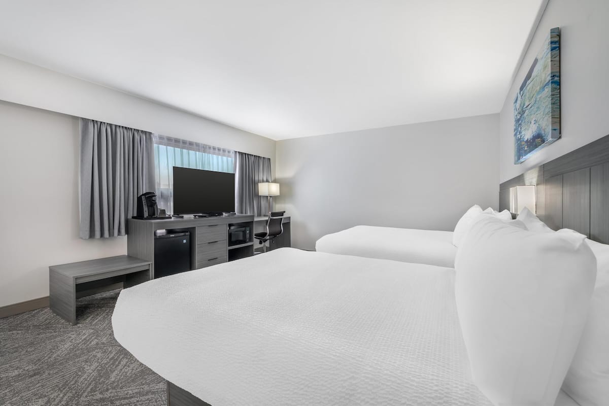 Standard Room, 2 Queen Beds, Non Smoking (Larger Room)