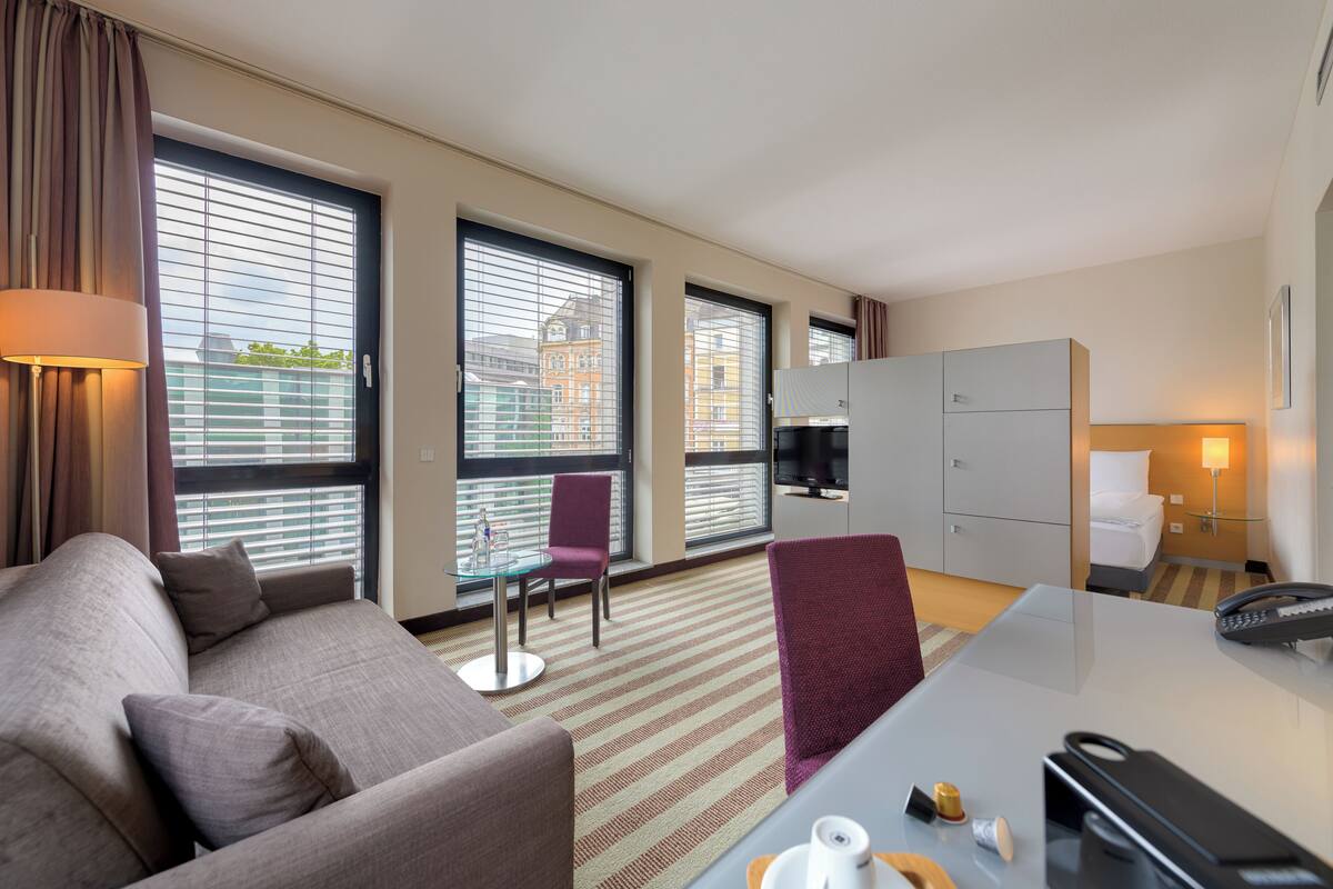 Privilege, Room, 1 Double Bed with Sofa bed | 1 bedroom, hypo-allergenic bedding, in-room safe, desk
