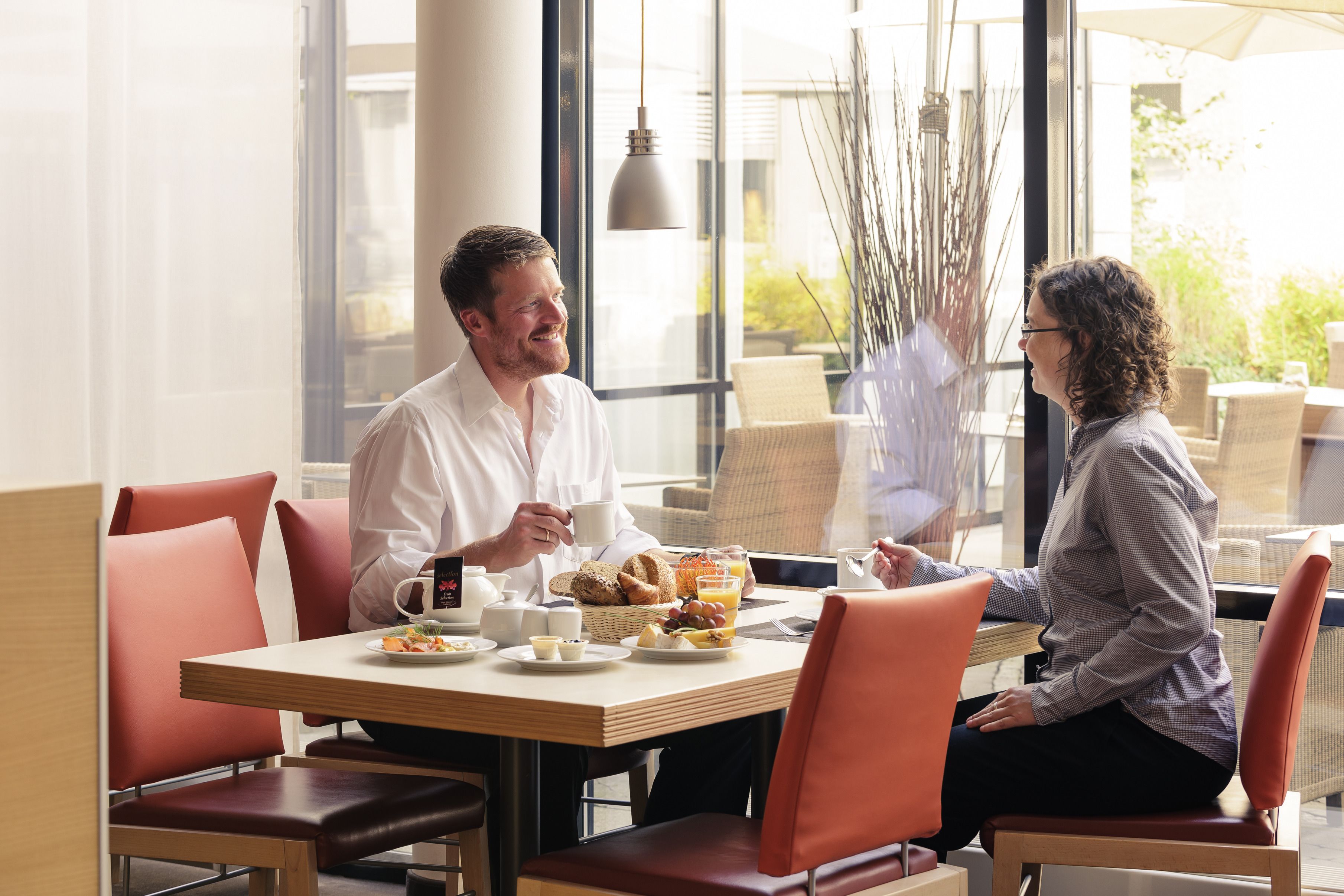 buffet breakfast on weekdays (eur 23 per person)