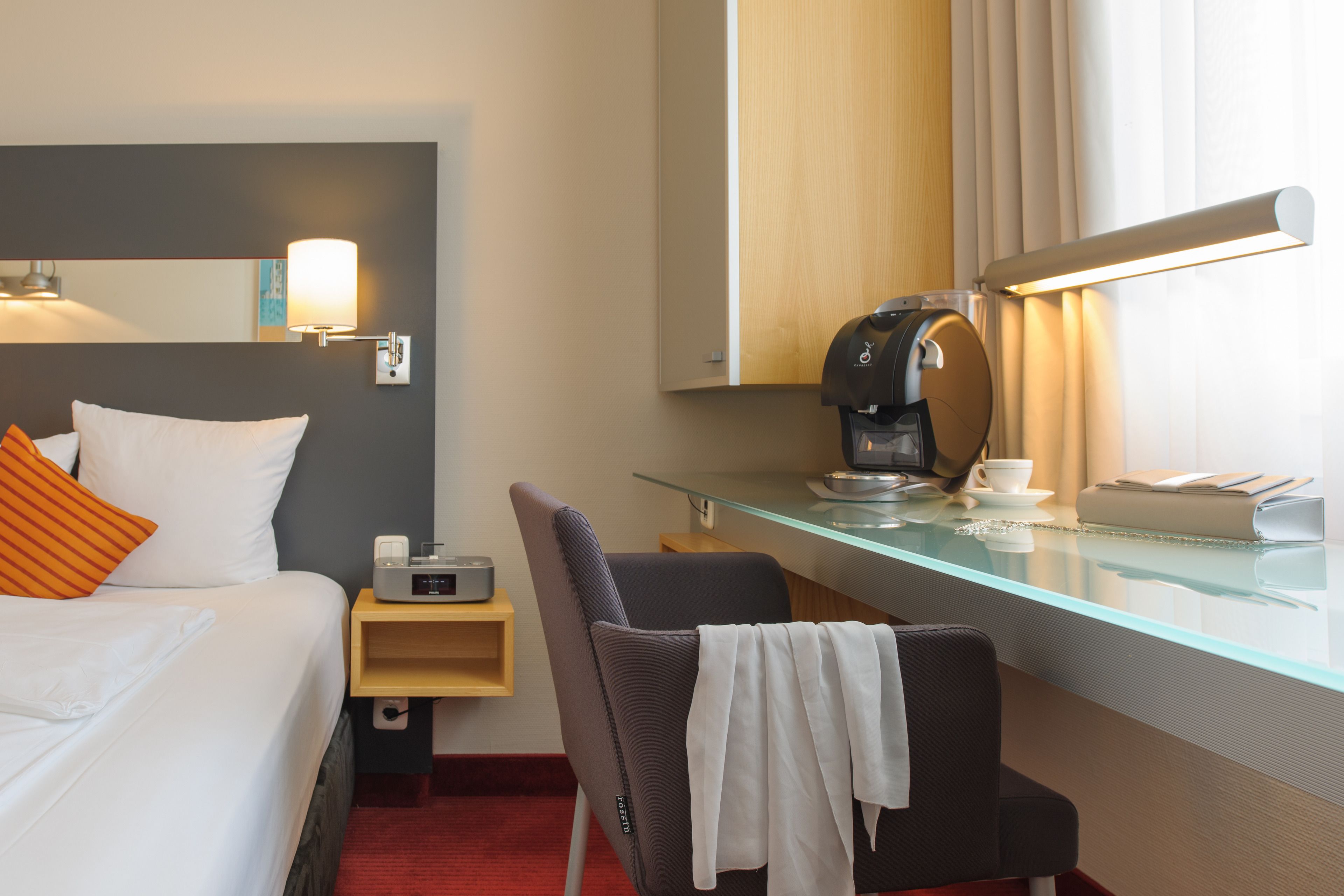 privilege, room, 1 king bed | hypo-allergenic bedding, in-room safe, desk, blackout curtains