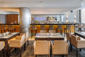 Bar (in der Unterkunft)