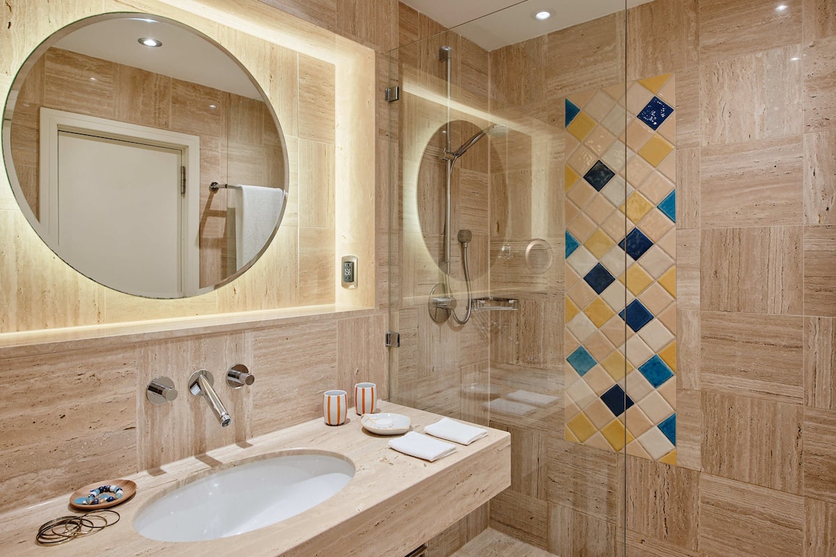 free toiletries, hair dryer, bathrobes, slippers