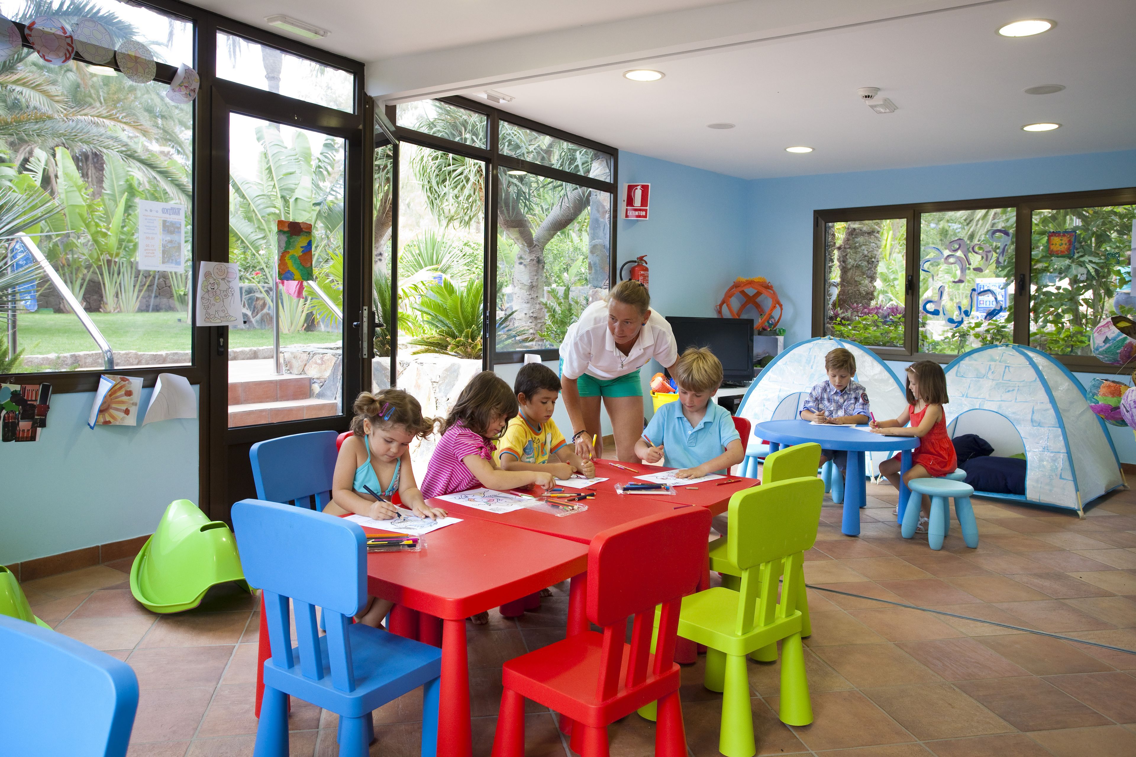 children’s play area – indoor