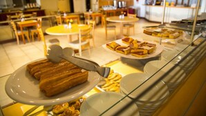 Free daily continental breakfast - Mérit Mar del Plata (Mar del Plata)