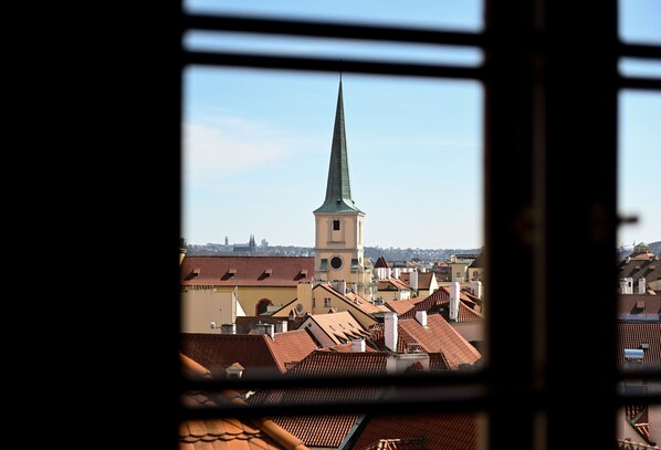 Deluxe Double or Twin Room | View from room