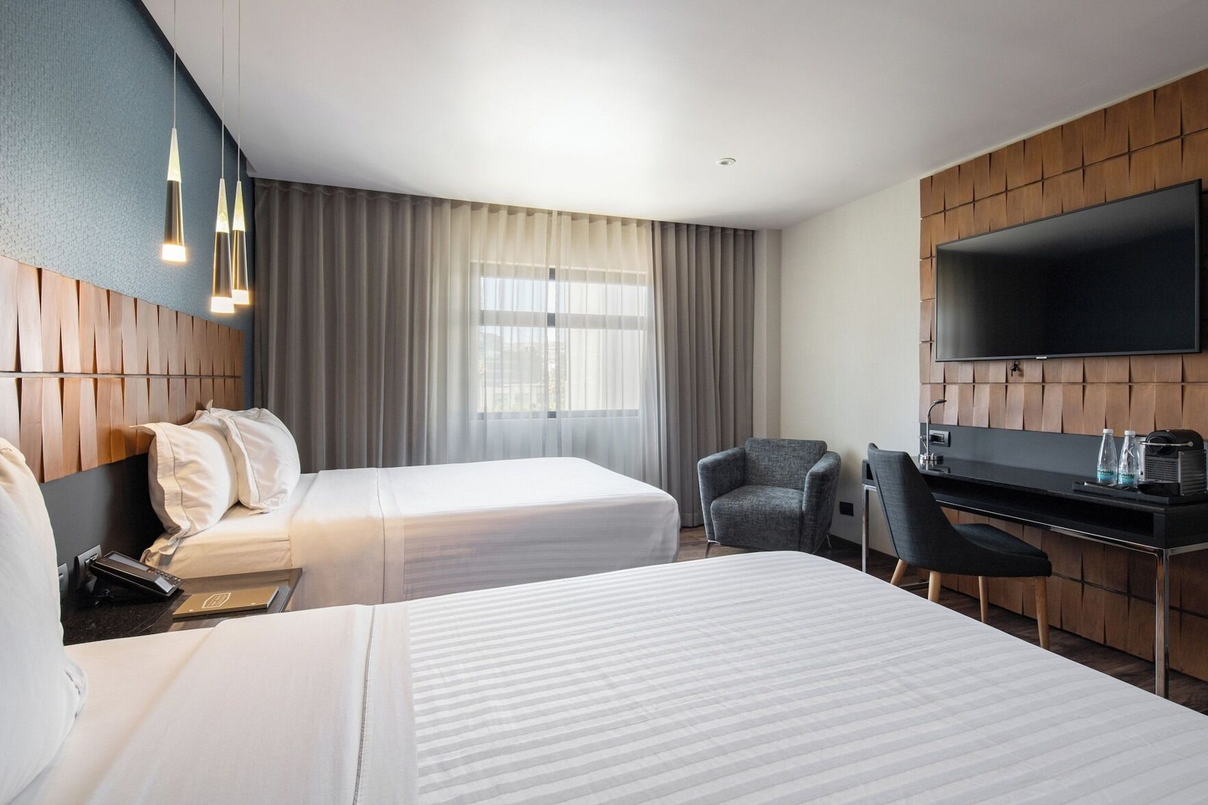 Premium bedding, pillowtop beds, in-room safe, desk