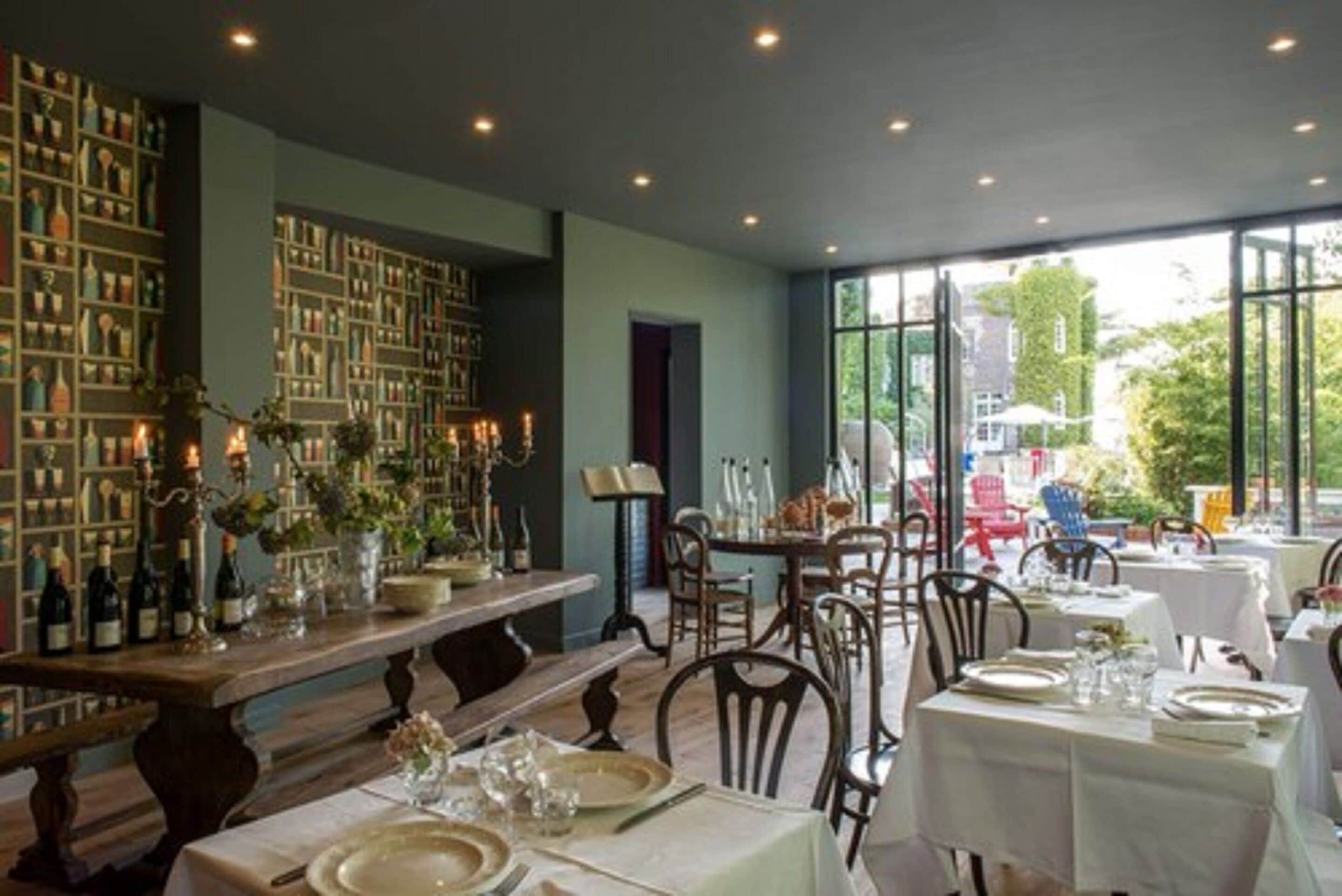 ランチ、ディナーに営業 (郷土料理)