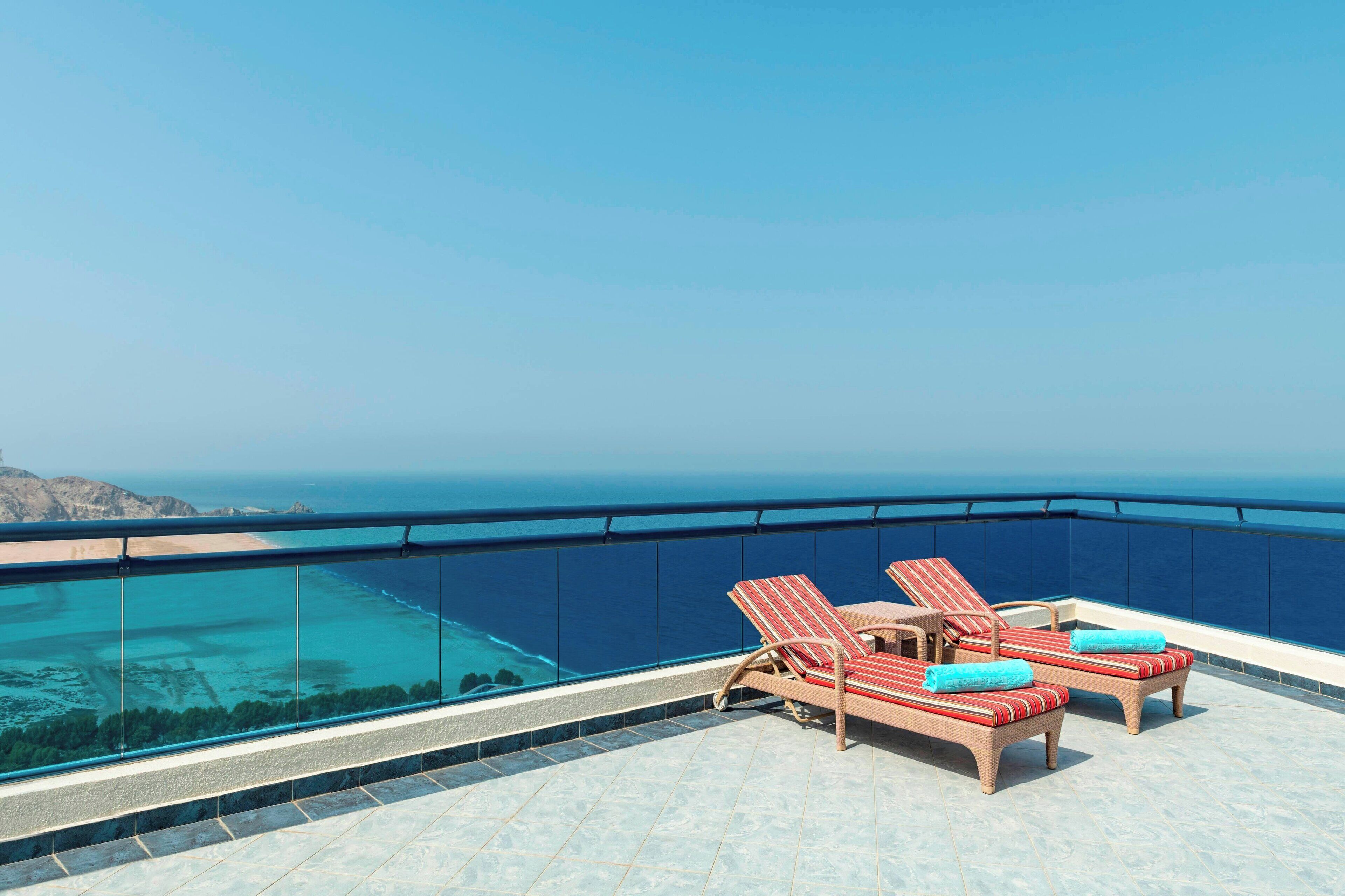 executive suite, 1 bedroom, balcony, ocean view | 1 bedroom, premium bedding, pillow-top beds, minibar