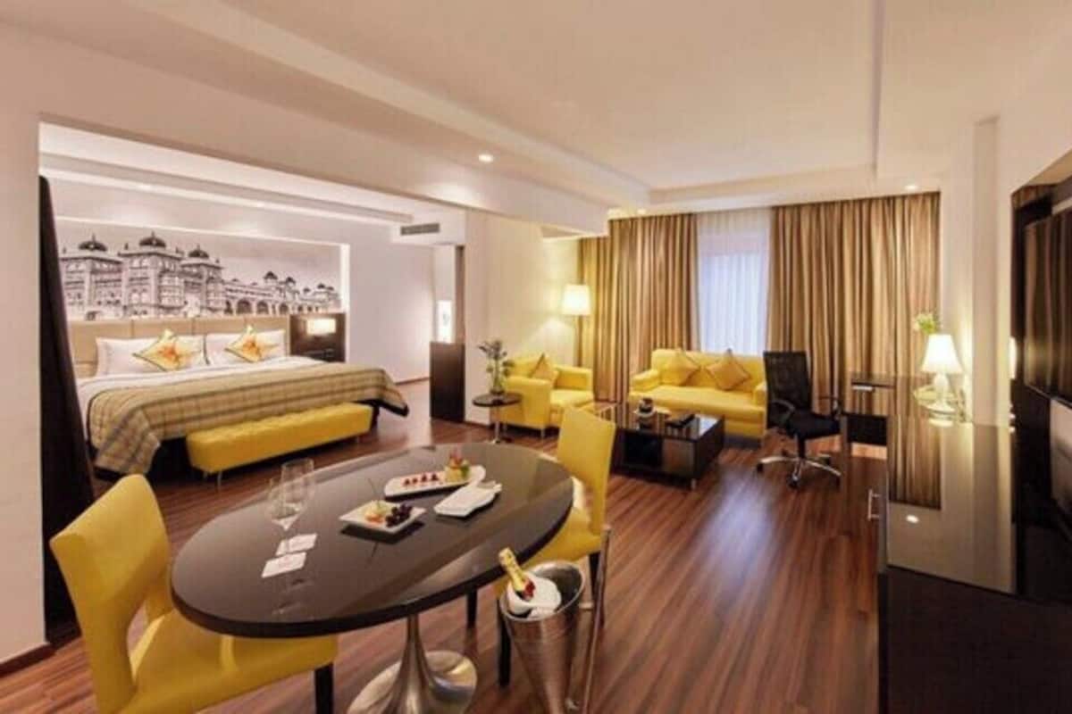 Orchid Suite Room