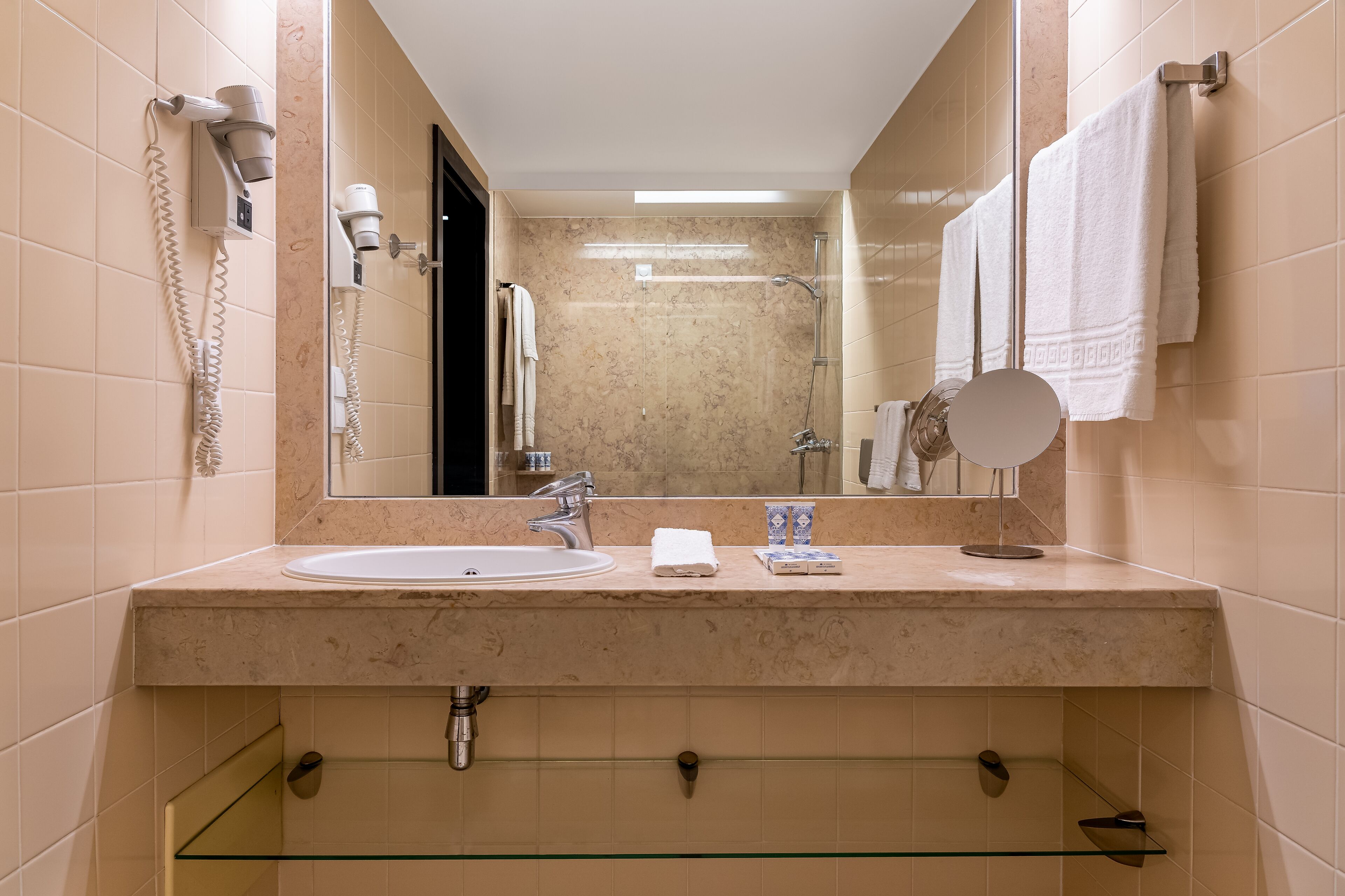 classic double or twin room | bathroom | shower, free toiletries, hair dryer, bathrobes