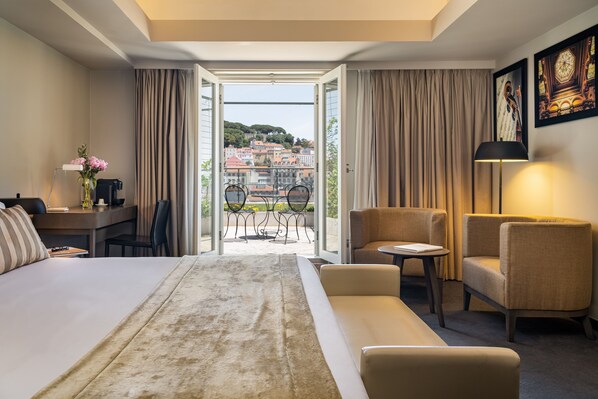 1 bedroom, minibar, in-room safe, individually decorated