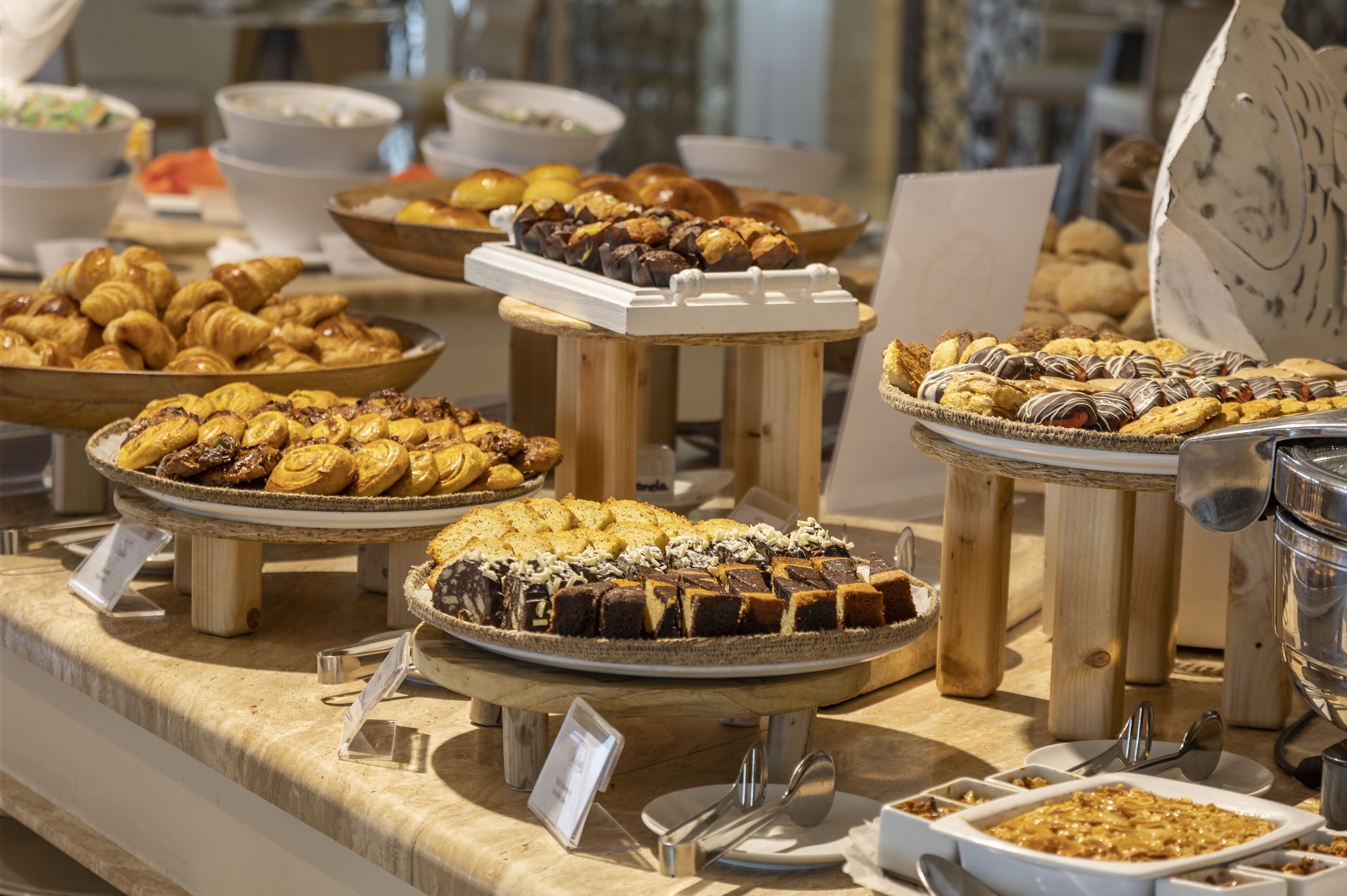 매일 뷔페 무료 아침 식사 포함